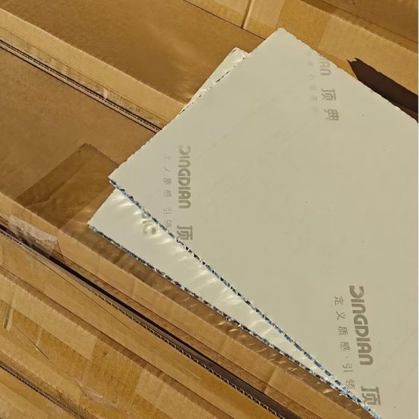SPC Aluminum Honeycomb Panel for Cabinet and Wallboard